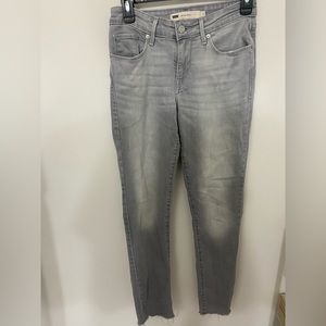 Levi jeans
